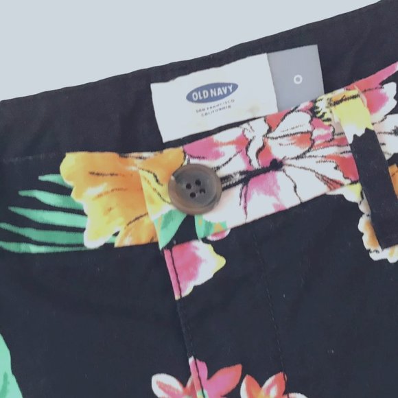Old Navy Flowered Chino Print Shorts Size 0 - Picture 4 of 9